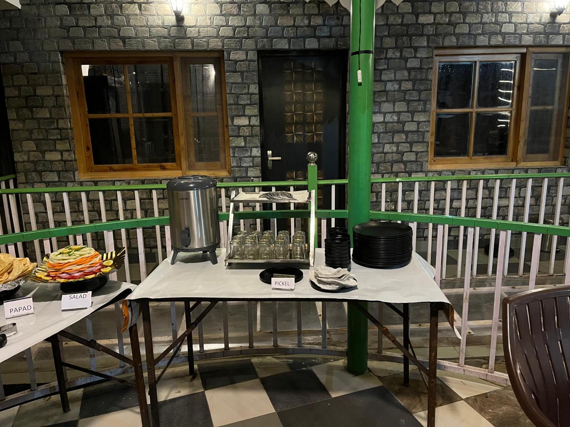 Cedar Woods Resort By Heyan Hotels Nainital Eksteriør billede