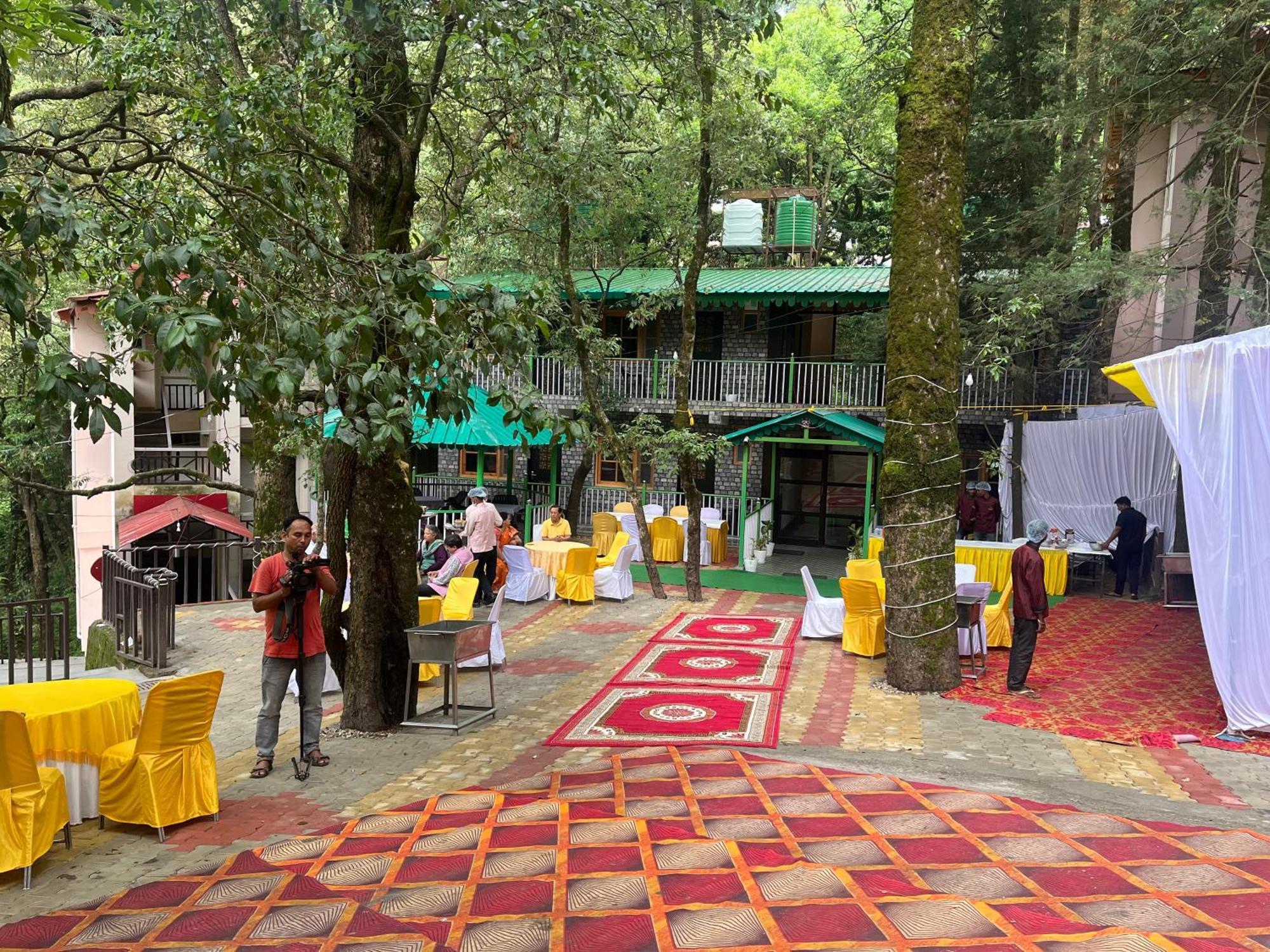 Cedar Woods Resort By Heyan Hotels Nainital Eksteriør billede